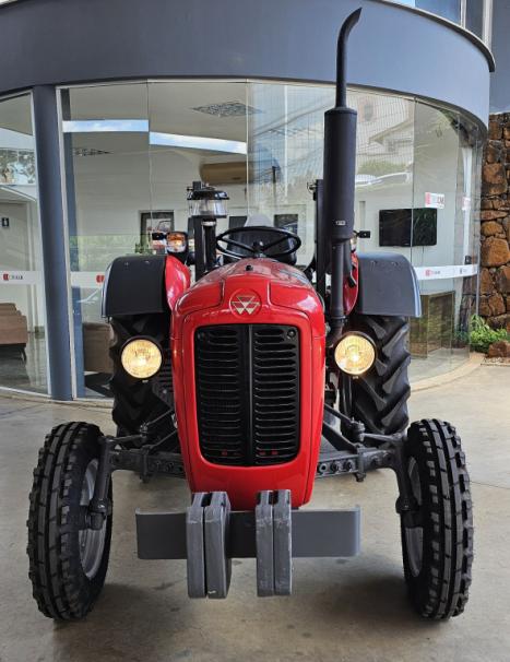 MASSEY FERGUSON MF 6712 , Foto 2