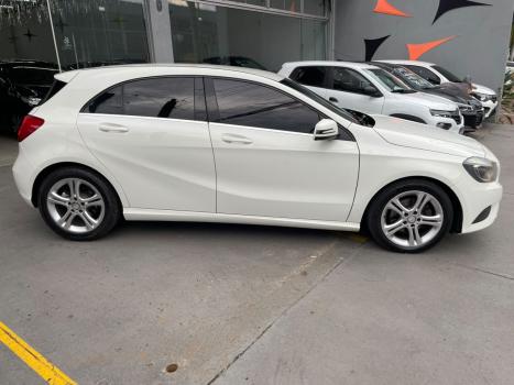 MERCEDES-BENZ A 200 1.6 16V 4P TURBO STYLE AUTOMÁTICO, Foto 9
