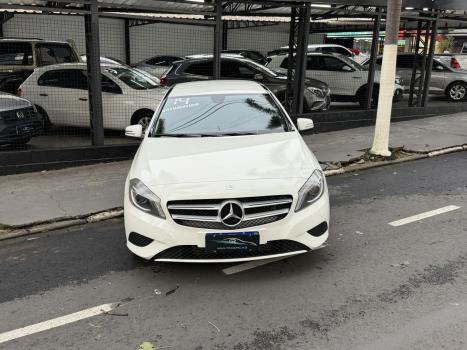 MERCEDES-BENZ A 200 1.6 16V 4P TURBO URBAN AUTOMÁTICO, Foto 5