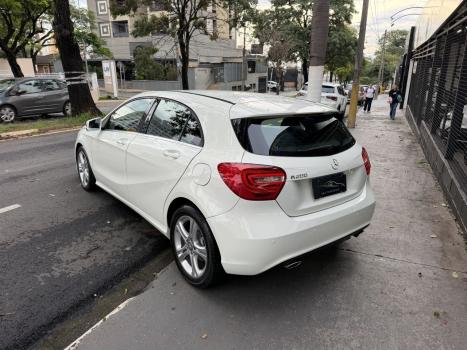 MERCEDES-BENZ A 200 1.6 16V 4P TURBO URBAN AUTOMÁTICO, Foto 7