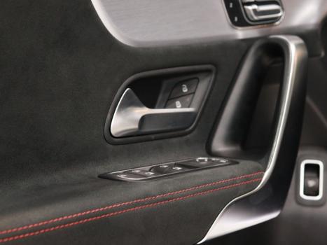 MERCEDES-BENZ A 35 AMG Hatch 2.0 16V 4P CGI 4MATIC 7G-TRONIC DCT AUTOM�TICO, Foto 20