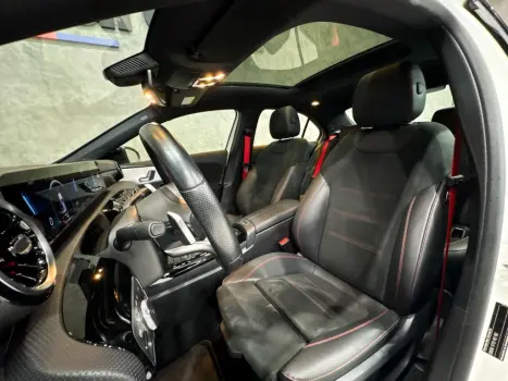 MERCEDES-BENZ A 35 AMG Hatch 2.0 16V 4P CGI 4MATIC 7G-TRONIC DCT AUTOM�TICO, Foto 13