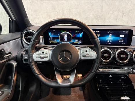 MERCEDES-BENZ A 35 AMG Hatch 2.0 16V 4P CGI 4MATIC 7G-TRONIC DCT AUTOM�TICO, Foto 17