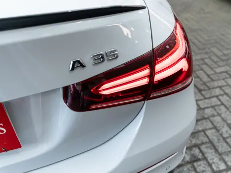 MERCEDES-BENZ A 35 AMG Sedan 2.0 16V 4P CGI 4MATIC 7G-TRONIC DCT AUTOM�TICO, Foto 33
