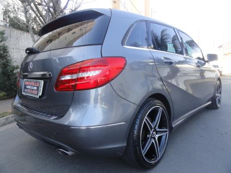 MERCEDES-BENZ B 200 1.6 4P SPORT TURBO AUTOMTICO, Foto 3