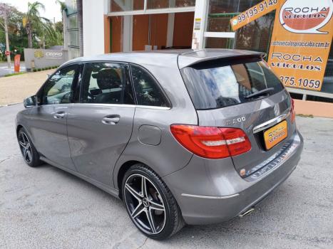 MERCEDES-BENZ B 200 1.6 4P TURBO AUTOM�TICO, Foto 3