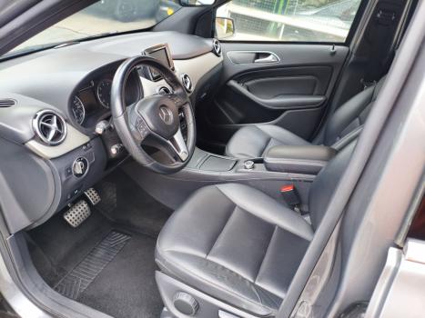 MERCEDES-BENZ B 200 1.6 4P TURBO AUTOM�TICO, Foto 9