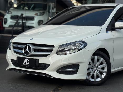 MERCEDES-BENZ B 200 1.6 4P TURBO AUTOM�TICO, Foto 2