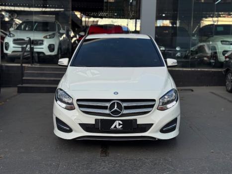 MERCEDES-BENZ B 200 1.6 4P TURBO AUTOM�TICO, Foto 3