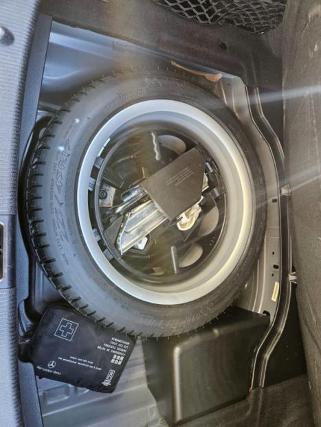 MERCEDES-BENZ C 180 1.6 16V 4P CGI  TURBO AUTOMÁTICO, Foto 9 MERCEDES-BENZ C 180 1.6 16V 4P CGI  TURBO AUTOMÁTICO, Foto 9