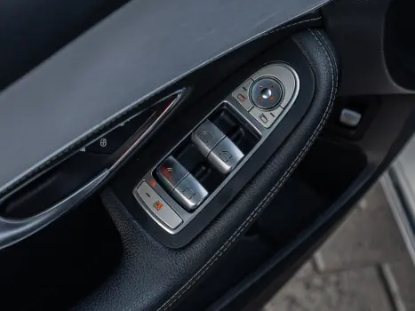 MERCEDES-BENZ C 180 1.6 16V 4P CGI AVANTGARDE TURBO AUTOM�TICO, Foto 23