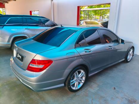 MERCEDES-BENZ C 180 1.8 16V 4P CGI CLASSIC TURBO AUTOM�TICO, Foto 4