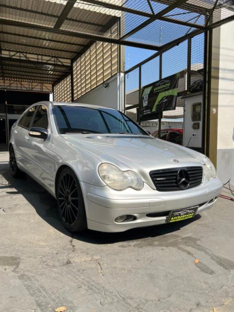 MERCEDES-BENZ C 180 1.8 16V 4P CGI CLASSIC AUTOM�TICO, Foto 3