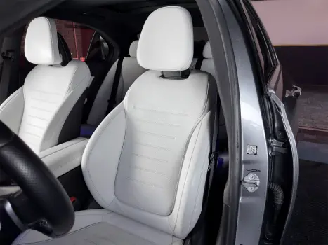 MERCEDES-BENZ C 200 1.5 16V 4P EQ BOOST H�BRIDO 9G-TRONIC AUTOM�TICO, Foto 9