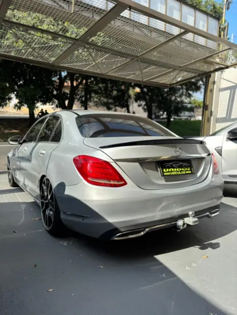 MERCEDES-BENZ C 200 2.0 16V 4P CGI AVANTGARDE AUTOM�TICO, Foto 4