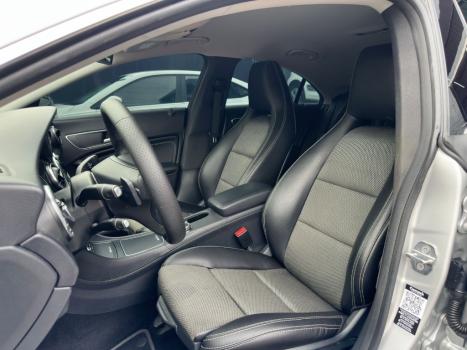 MERCEDES-BENZ CLA 180 1.6 16V 4P CGI TURBO 7G-TRONIC AUTOM�TICO DCT, Foto 11