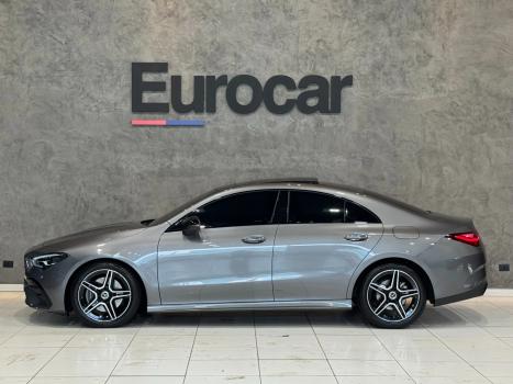 MERCEDES-BENZ CLA 200 , Foto 3