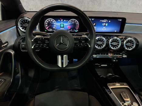 MERCEDES-BENZ CLA 200 , Foto 12