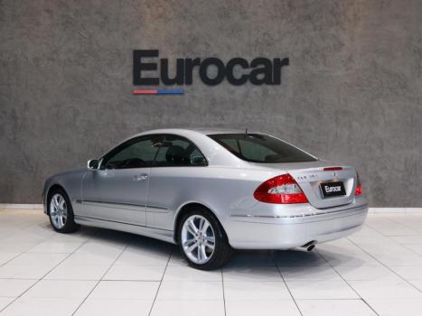 MERCEDES-BENZ CLK 350 , Foto 3