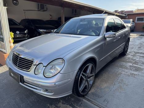 MERCEDES-BENZ E 350 3.5 V6 24V AVANTGARDE EXECUTIVE AUTOM�TICO, Foto 2