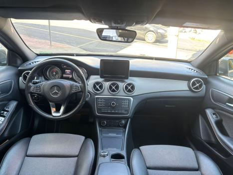 MERCEDES-BENZ GLA 200 1.6 16V 4P FLEX CGI STYLE TURBO AUTOMTICO, Foto 16