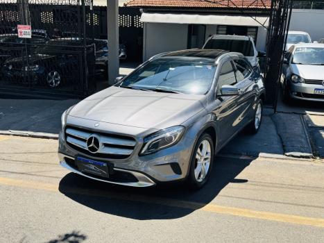 MERCEDES-BENZ GLA 200 1.6 16V 4P FLEX CGI VISION TURBO AUTOMTICO, Foto 2
