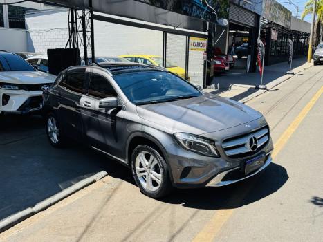 MERCEDES-BENZ GLA 200 1.6 16V 4P FLEX CGI VISION TURBO AUTOMTICO, Foto 3