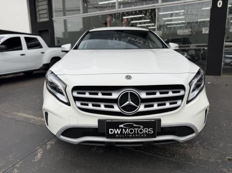 MERCEDES-BENZ GLA 200 1.6 16V 4P CGI STYLE TURBO AUTOMTICO, Foto 2