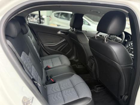 MERCEDES-BENZ GLA 200 1.6 16V 4P CGI STYLE TURBO AUTOMTICO, Foto 5