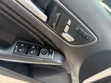 MERCEDES-BENZ GLA 200 1.6 16V 4P FLEX CGI ADVANCE TURBO AUTOMTICO, Foto 19