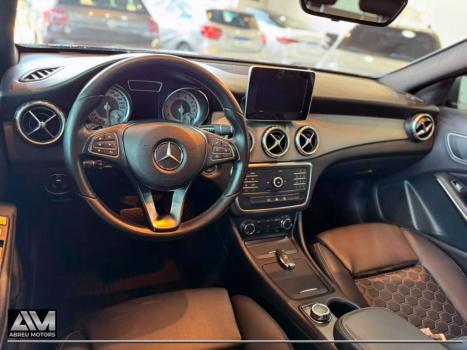MERCEDES-BENZ GLA 200 1.6 16V 4P FLEX CGI ADVANCE TURBO AUTOM�TICO, Foto 4