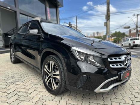 MERCEDES-BENZ GLA 200 1.3 16V 4P GCI STYLE 7G-DCT AUTOM�TICO, Foto 2