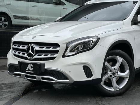 MERCEDES-BENZ GLA 200 1.6 16V 4P CGI ADVANCE TURBO AUTOM�TICO, Foto 2