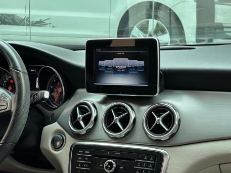 MERCEDES-BENZ GLA 200 1.6 16V 4P CGI ADVANCE TURBO AUTOM�TICO, Foto 10