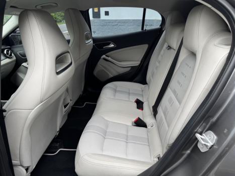 MERCEDES-BENZ GLA 200 1.6 16V 4P CGI ADVANCE TURBO AUTOM�TICO, Foto 9