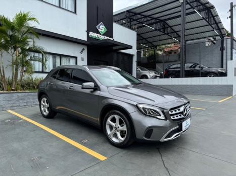 MERCEDES-BENZ GLA 200 1.6 16V 4P FLEX CGI ADVANCE TURBO AUTOM�TICO, Foto 3