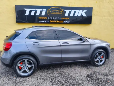 MERCEDES-BENZ GLA 200 1.6 16V 4P FLEX CGI ENDURO TURBO AUTOM�TICO, Foto 4