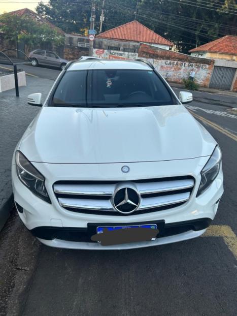 MERCEDES-BENZ GLA 200 1.6 16V 4P FLEX CGI ADVANCE TURBO AUTOM�TICO, Foto 3