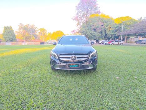 MERCEDES-BENZ GLA 200 1.6 16V 4P FLEX CGI ADVANCE TURBO AUTOM�TICO, Foto 4
