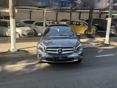 MERCEDES-BENZ GLA 200 1.6 16V 4P FLEX CGI VISION TURBO AUTOMÁTICO, Foto 3