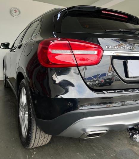 MERCEDES-BENZ GLA 250 2.0 16V 4P ENDURO TURBO AUTOMTICO, Foto 9