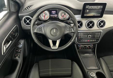 MERCEDES-BENZ GLA 250 2.0 16V 4P ENDURO TURBO AUTOM�TICO, Foto 15