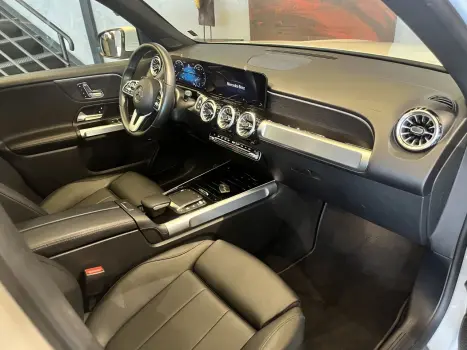 MERCEDES-BENZ GLB 200 1.3 16V 4P CGI PROGRESSIVE TURBO 7G-TRONIC DCT AUTOM�TICO, Foto 7