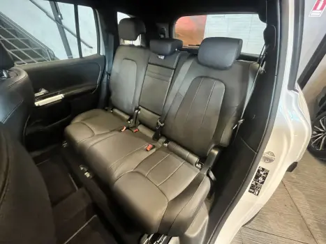 MERCEDES-BENZ GLB 200 1.3 16V 4P CGI PROGRESSIVE TURBO 7G-TRONIC DCT AUTOM�TICO, Foto 10