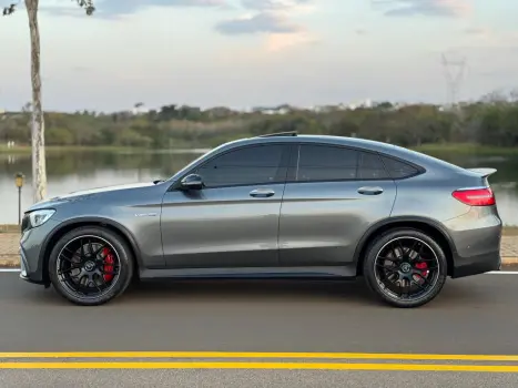 MERCEDES-BENZ GLC 63 AMG 4.0 32V 4P V8 TURBO COUPÉ S 4MATIC + SPEEDSHIFT AUTOMÁTICO, Foto 5 MERCEDES-BENZ GLC 63 AMG 4.0 32V 4P V8 TURBO COUPÉ S 4MATIC + SPEEDSHIFT AUTOMÁTICO, Foto 5