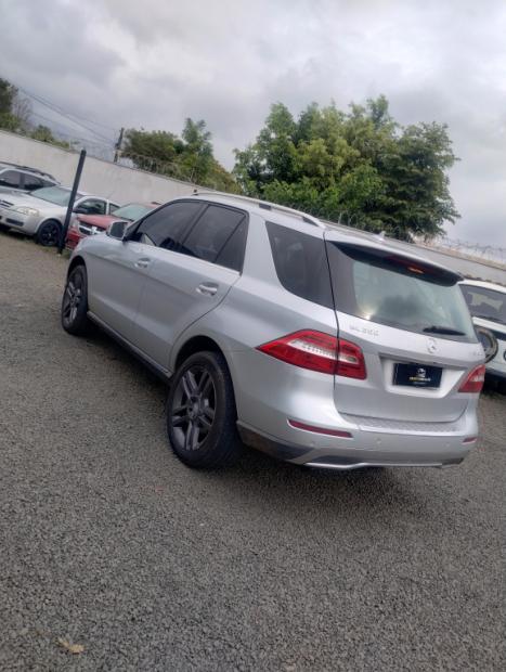 MERCEDES-BENZ ML 350 3.5 V6 24V 4P 4X4 SPORT BLUE EFFICIENCY AUTOM�TICO, Foto 4