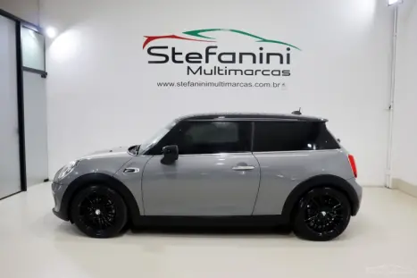 MINI Cooper 1.5 12V 4P TWINPOWER STEPTRONIC AUTOM�TICO, Foto 9