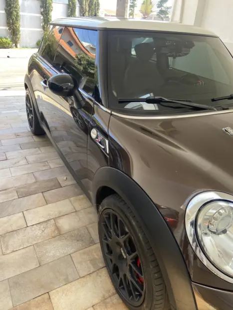 MINI Cooper 1.6 16V S TURBO AUTOM�TICO, Foto 3