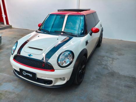 MINI Cooper 1.6 16V S TURBO AUTOM�TICO, Foto 3