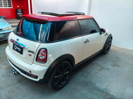 MINI Cooper 1.6 16V S TURBO AUTOM�TICO, Foto 4